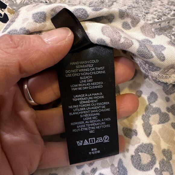 ANTHROPOLOGIE MAEVE Katia Leopard Print Ruffled Button Up Blouse Size 10 Career - Picture 12 of 13